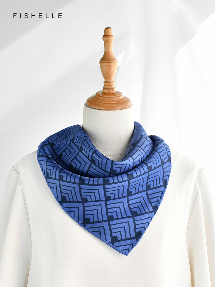 Geometric printed real silk tw - огляд і ціна Scarf Silk Neck