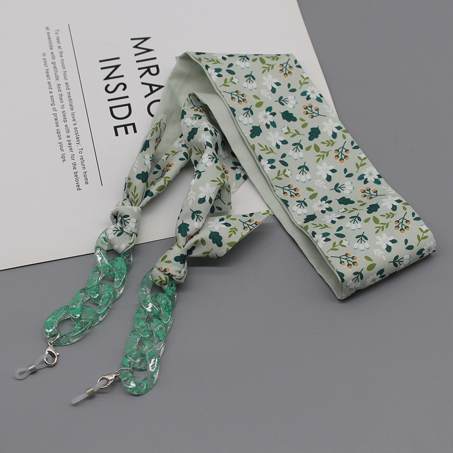 Bohemia Print Silk Scarf Glass - огляд і ціна Scarf Silk Neck