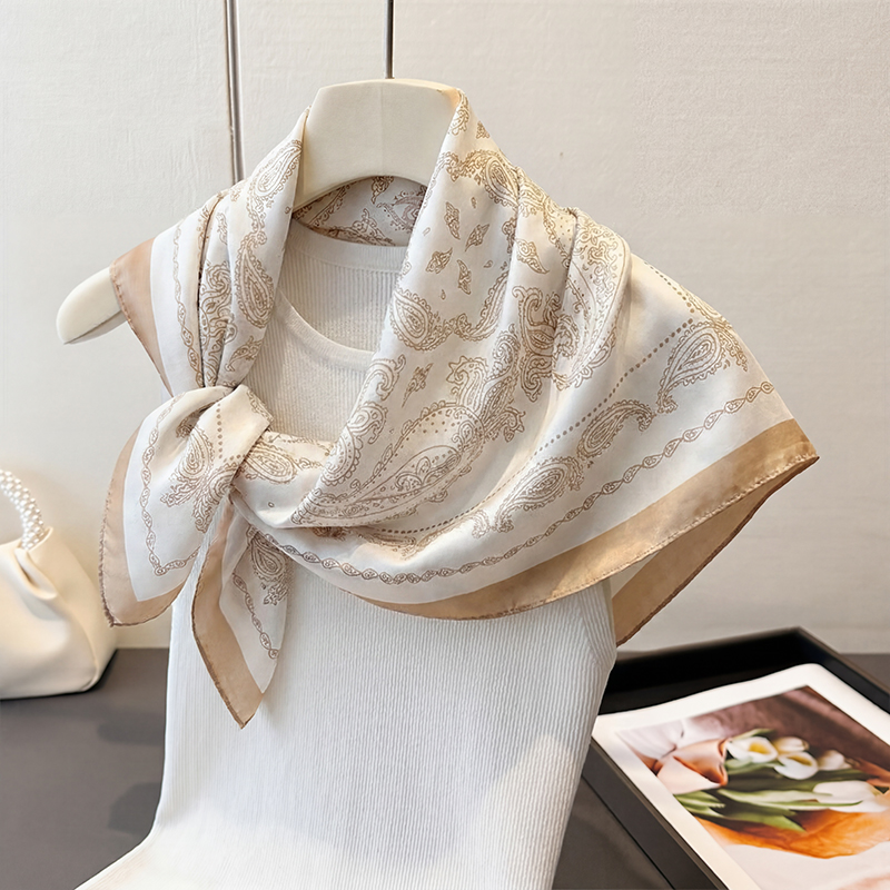 Vintage Beige Paisley Print Sq - огляд і ціна Scarf Silk Neck